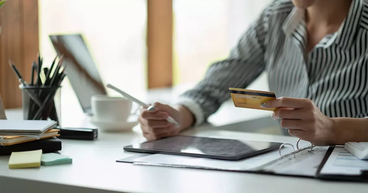 1200x628 mobilgeraete kaufen leasen oder mieten das richtige modell Headerbild zum Artikel Mobilgeräte kaufen, leasen oder mieten: Welches ist das richtige Modell für Ihr Unternehmen?