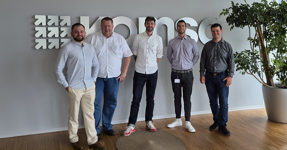 easybell und KOMSA starten strategische Partnerschaft easybell und KOMSA starten strategische Partnerschaft