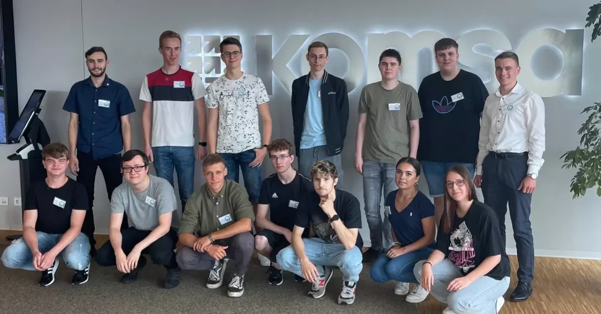 Azubi Blog Beitrag HEADER.vectornator Azubi Blog Beitrag HEADER.vectornator